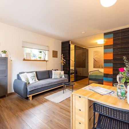 Ideal Fuer Kurze Aufenthalte - Gemuetliches 1-Zimmer-Apartment Adelsdorf Eksteriør bilde
