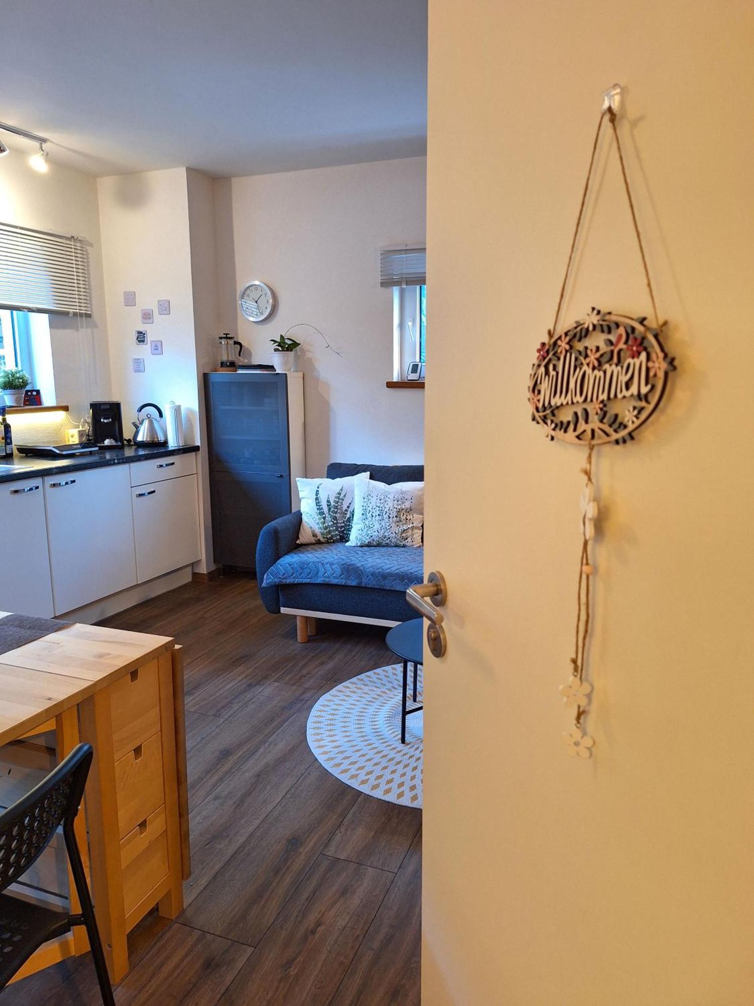 Ideal Fuer Kurze Aufenthalte - Gemuetliches 1-Zimmer-Apartment Adelsdorf Eksteriør bilde