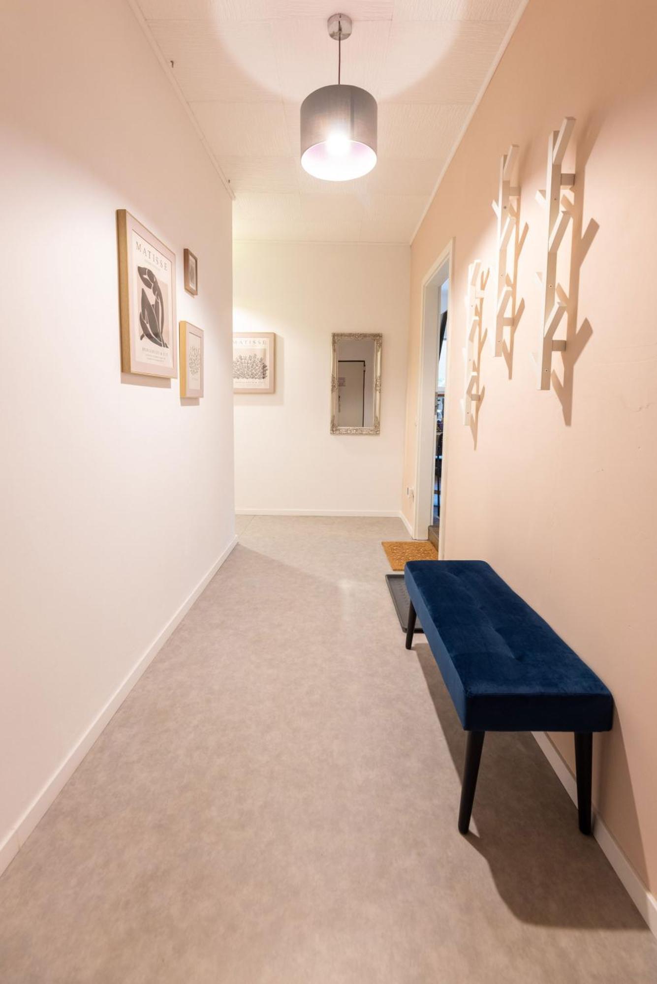 Ideal Fuer Kurze Aufenthalte - Gemuetliches 1-Zimmer-Apartment Adelsdorf Eksteriør bilde